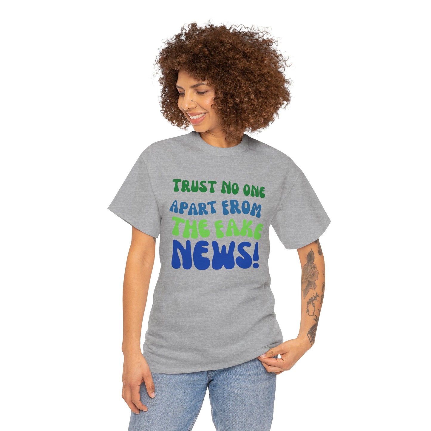 Trust No one Apart from the Fake News Unisex Cotton Tee USA