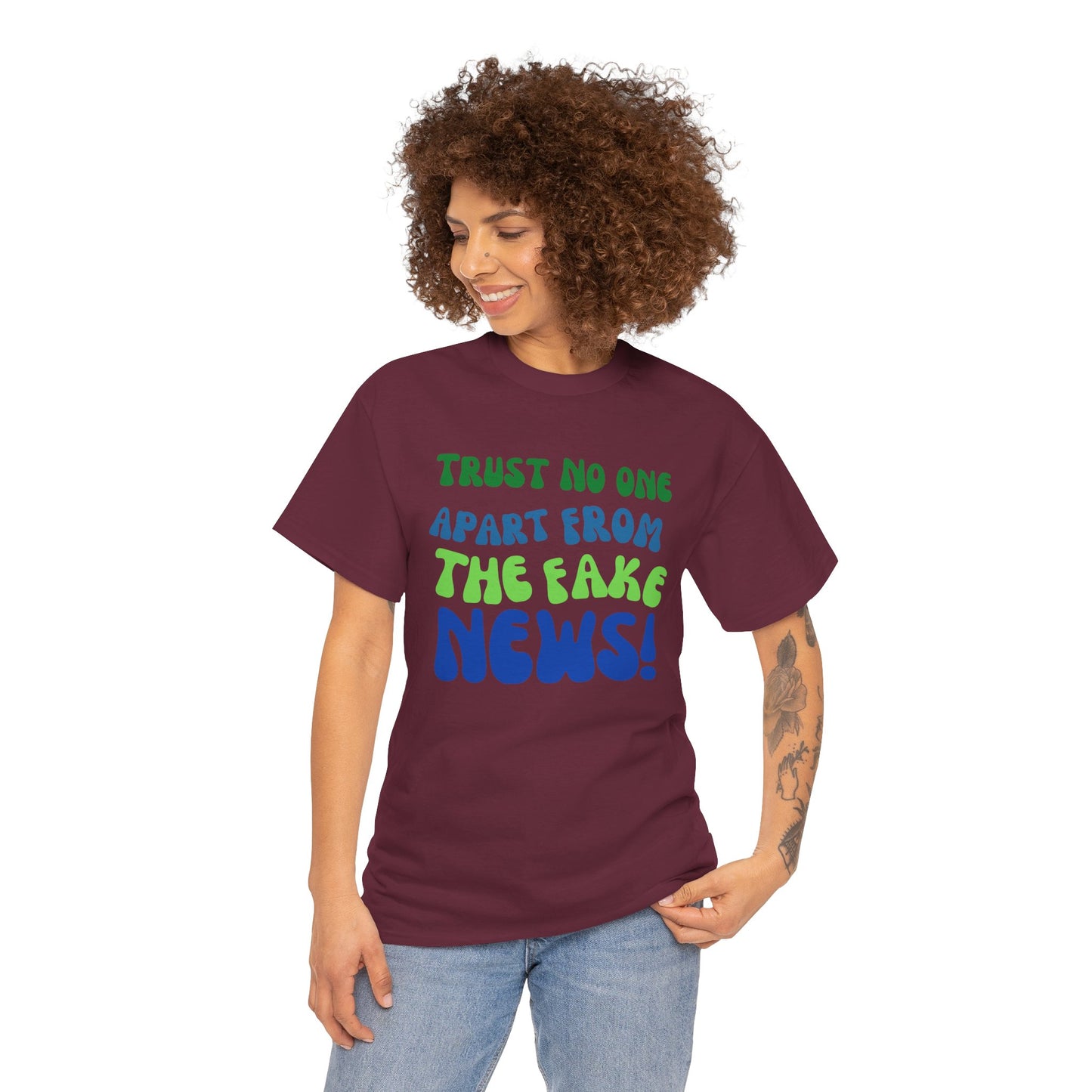 Trust No one Apart from the Fake News Unisex Cotton Tee USA