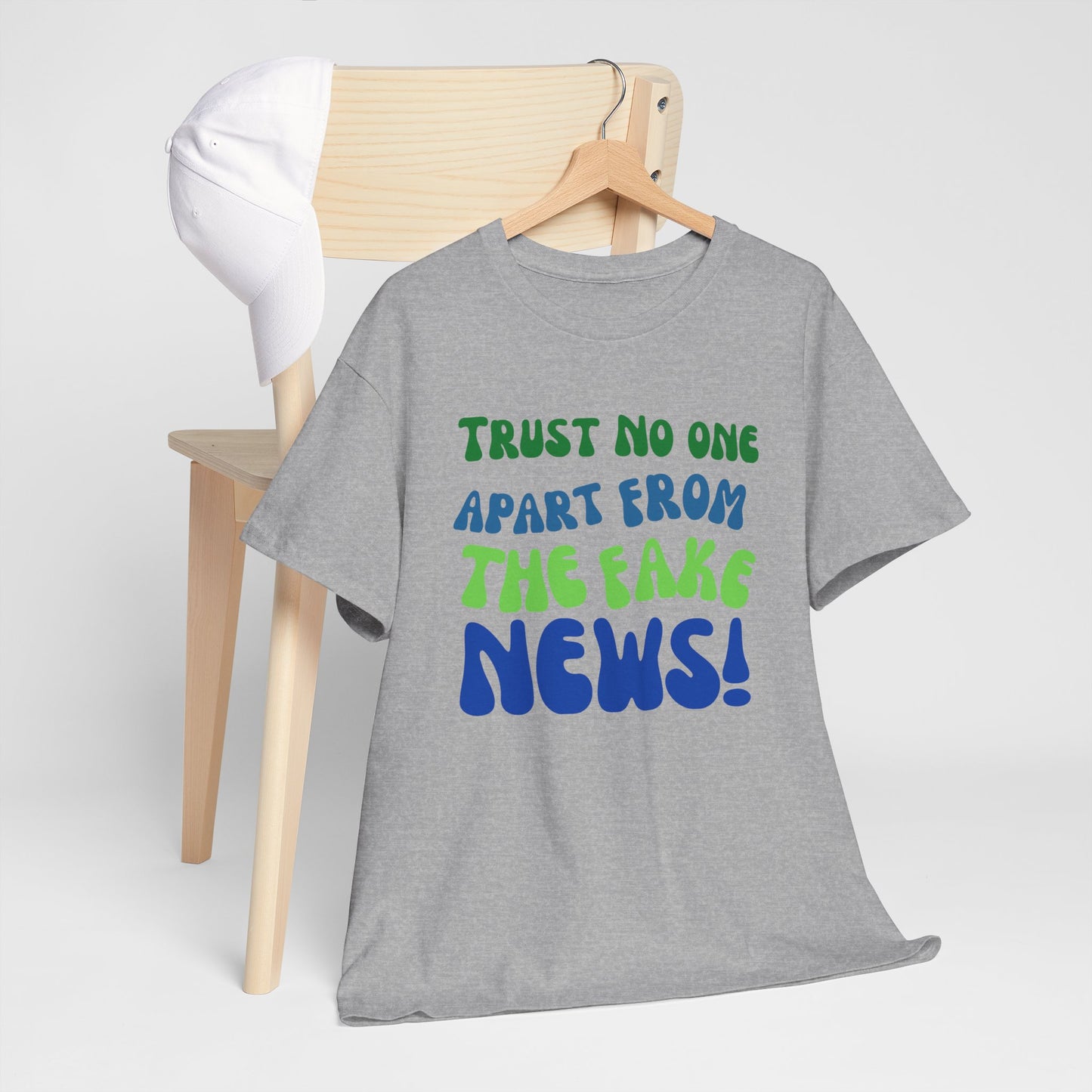 Trust No one Apart from the Fake News Unisex Cotton Tee USA